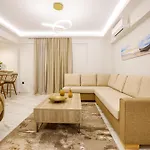 Ocean's 18 Apartament Kalamata