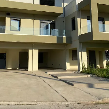 Oceans' 18 Apartment Kalamata
