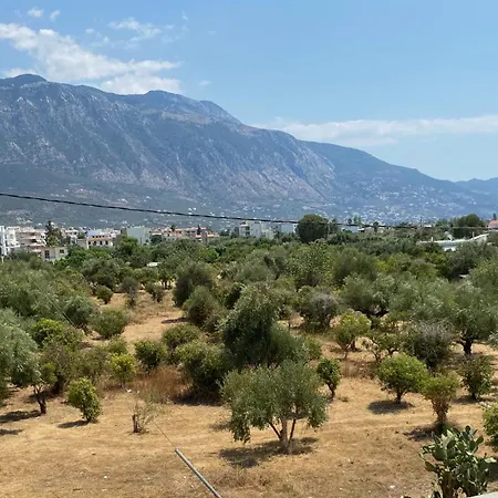Oceans' 18 Apartment Kalamata